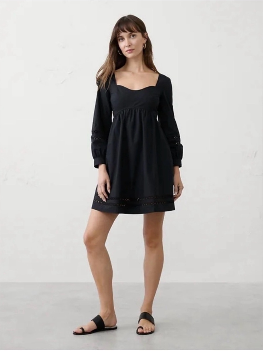 Banana Republic Factory Black Sweetheart Neckline Long-Sleeve Mini Dress